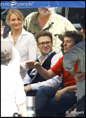 Cameron Diaz, Seth Rogen et Michel Gondry sur le tournage du  Frelon Vert , de Michel Gondry, aux studios de Century City, en Californie, le 5 septembre 2009 !