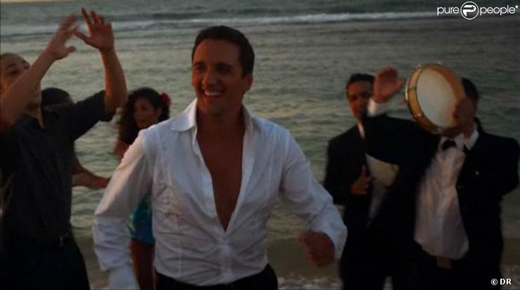 Dany Brillant dans le clip d' On verra demain 