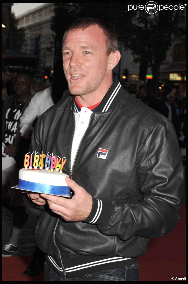 Guy Ritchie souffle ses 41 bougies, à l'occasion de l'avant-première de  The Firm , au Vue de Leicester Square, à Londres, le 10 septembre 2009 !