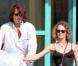 Quand Vanessa Paradis et Johnny Depp font leurs courses, c'est Johnny qui s'occupe du caddie, pas question pour notre pirate sexy d'abîmer les mains de son petit bout de Paradis !