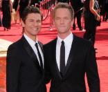 Neil Patrick Harris et son boyfriend à la 61 cérémonie des Emmy Awards. 20/09/09