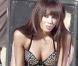 Jade Ewen, irrésistible pour ses débuts avec les Sugababes, lors du tournage du clip About a girl, le 22 septembre 2009