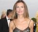 Carole Bouquet : Elle prend le relais de Douglas Kennedy pour vivre... la vie de château !