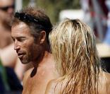 Pamela Anderson et son boyfriend reviennent de leur course en jet-ski sur la plage de Malibu le 8 septembre 2009