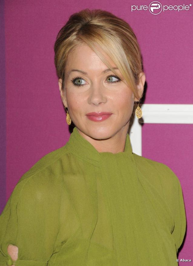 Christina Applegate lors de la soirée annuelle Power of Women au Beverly Wilshire Hotel à Beverly Hills le 24 septembre 2009