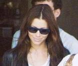 Jessica Biel sort d'un déjeuner avec un ami au Kitchen 24 à West Holywood le 18 septembre 2009