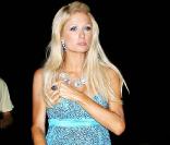 Paris Hilton arrive au restaurant Teddy's à Hollywood le 26 septembre 2009