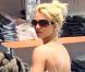 Britney s'offre une séance de shopping à Malibu, le 29 septembre.