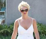 Britney s'offre une séance de shopping à Malibu, le 29 septembre.