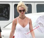 Britney s'offre une séance de shopping à Malibu, le 29 septembre.