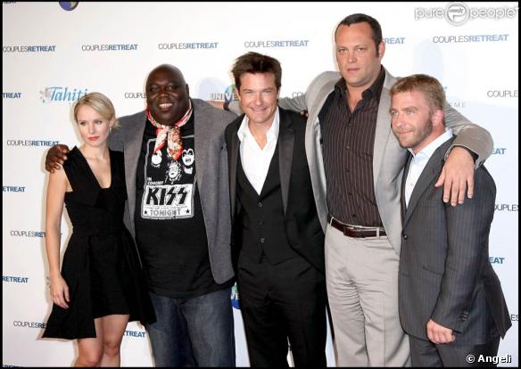 Vince Vaughn, Kristen Bell et Jason Bateman, présents hier soir à l'avant-première de leur film  Couples Retreat .  
