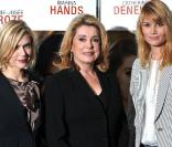 Marie-Josée Croze, Catherine Deneuve et Marina Hands, à l'occasion de l'avant-première de  Mères et Filles , à l'UGC Ciné-Cité des Halles de Paris, le 5 octobre 2009 !