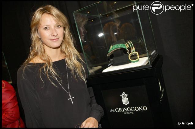 Sarah Poniatowski-Lavoine lors de la soirée présentation de la nouvelle collection De Grisogono à Paris le 8 octobre 2009