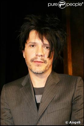 Nicolas Sirkis et Le groupe Indochine