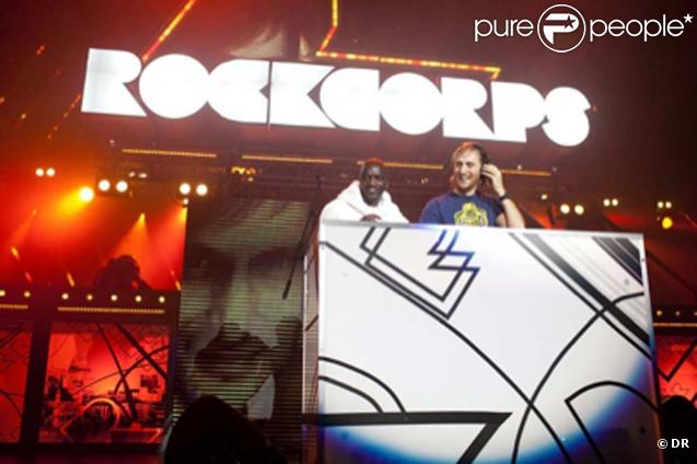 David Guetta et Akon lors du concert Orange Rockcorps le 2 octobre 2009