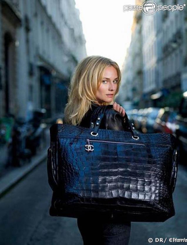 Diane Kruger prête son image à une ligne de sacs Chanel 