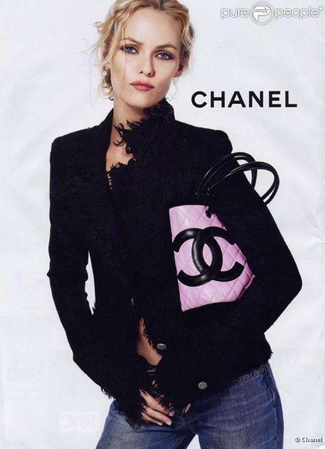 Vanessa Paradis prête son image angélique à la maison Chanel 
