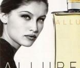 Laetitia Casta représente Allure de Chanel 