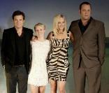Les belles Kristen Bell et Malin Akerman entourées de Jason Bateman et Vince Vaughn, à l'occasion d'un shooting promotionnel pour la comédie  Thérapie de Couples , à Londres, le 15 octobre 2009 !