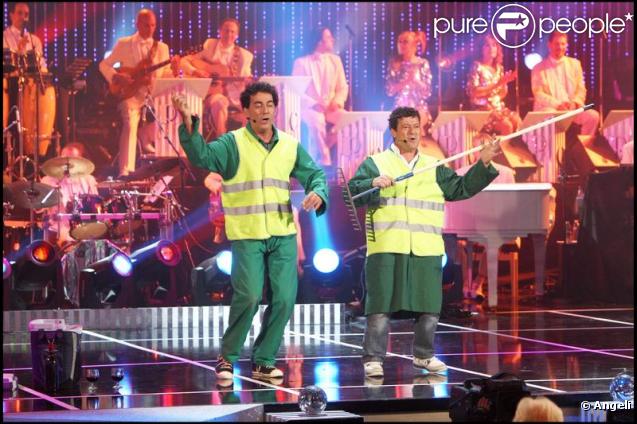 Les Chevaliers du Fiel sur le plateau des Années Bonheur, le 14/10/09. L'émission sera diffusée le 7 novembre 2009.