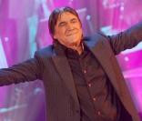 Serge Lama sur le plateau des Années Bonheur, le 14/10/09. L'émission sera diffusée le 7 novembre 2009.