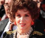 La légendaire actrice italienne Gina Lollobrigida, sur le tapis rouge du 4e Festival du Film de Rome, le 16 octobre 2009 !