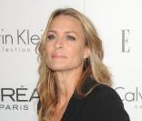 Robin Wright lors de la 16e édition des Women in Hollywood Tribute organisée par le magazine ELLE, le 19/10/09 à Beverly Hills.