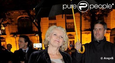 Marie-Christine Barrault au 17ème Gala de l'Espoir le 21 octobre 2009 ai Théâtre des Champs-Elysées, avenue Montaigne dans le 8ème arrondissement de Paris
