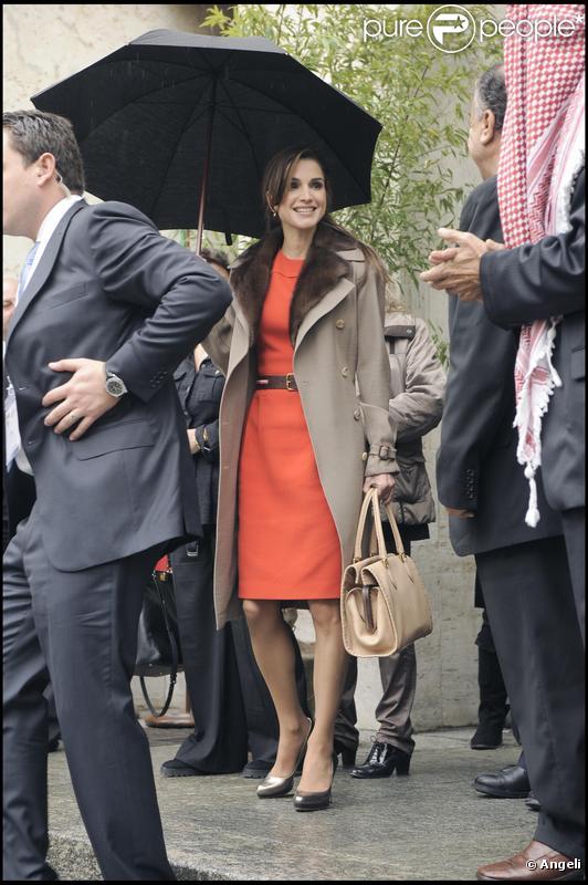 Rania de Jordanie poursuit sa visite officielle italienne, à Milan. 22/10/09