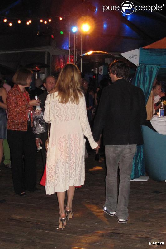 Heather Graham et son boyfriend lors de la soirée du Cirque du Soleil à Santa Monica le 16 octobre 2009