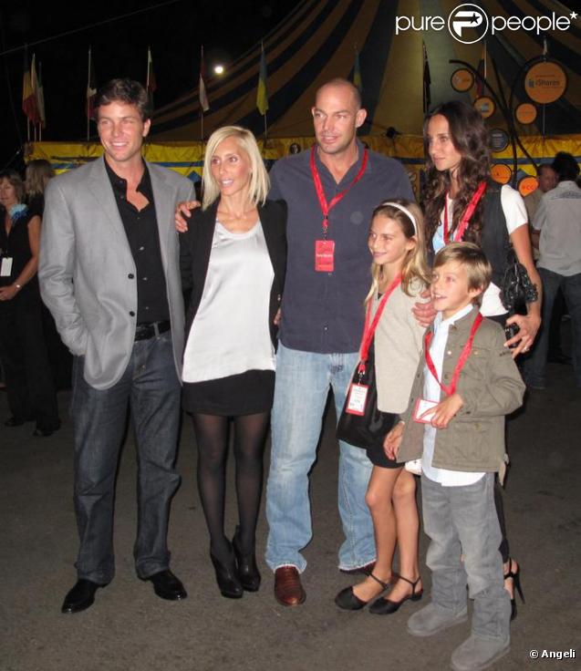 La famille Von Furstenberg lors de la soirée du Cirque du Soleil à Santa Monica le 16 octobre 2009