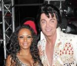 Mel B et un sosie d\'Elvis lors de la soirée de lancement de la ligne directe British Airways entre Londres et Las Vegas ainsi que le nouvel album Perfecto Las Vegas de Paul Oakenfold le 25 octobre 2009
