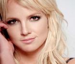 Britney Spears dans son nouveau clip  3 .