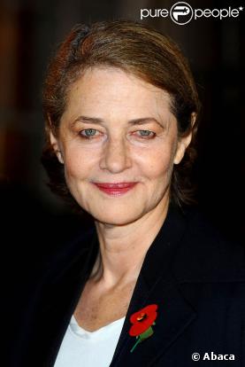 Charlotte Rampling, à l'occasion de la cérémonie de clôture du 53e London Film Festival, à Londres, le 28 octobre 2009 !