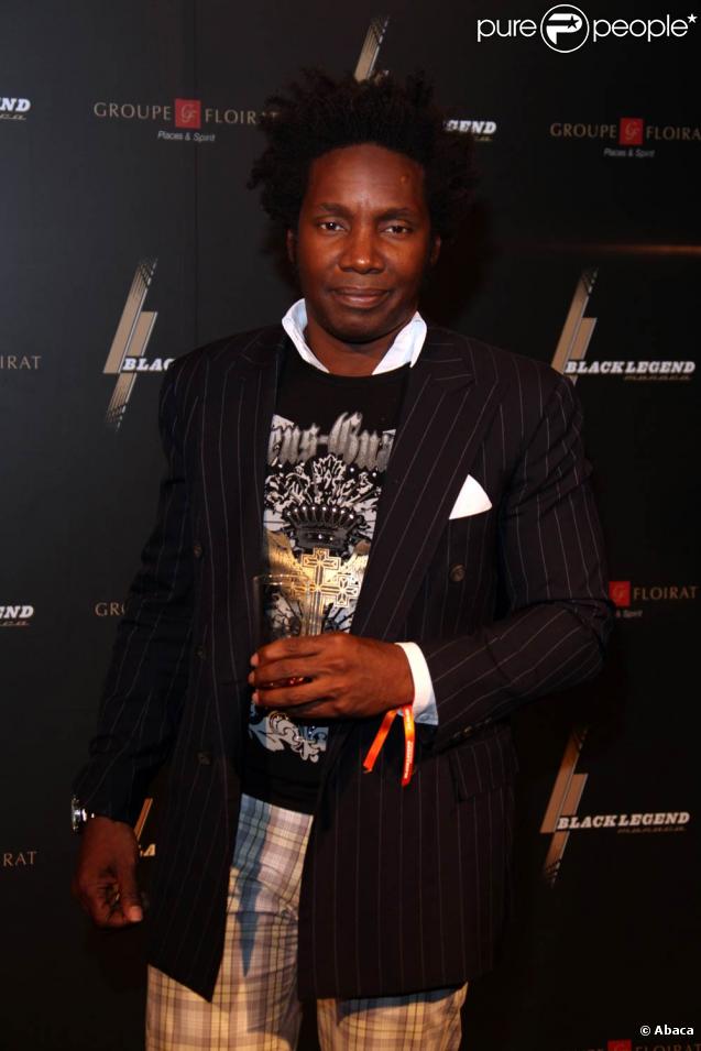 William Baldé, à l'occasion de l'inauguration du nouveau lounge-bar Black Legend, situé sur le port de Monte Carlo, à Monaco, le 29 octobre 2009.