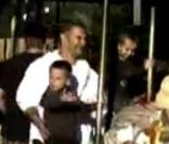 Kevin Federline et ses fils font du manège