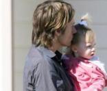 Nicole Kidman et son époux ont accompagné leur adorable fille à une leçon d'éveil musical à Nashville le 26/10/09