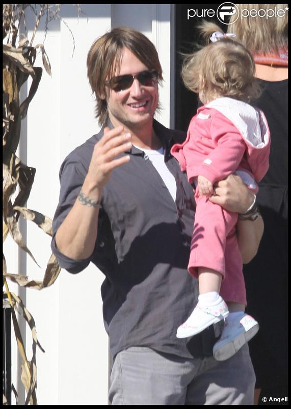 Nicole Kidman et son époux ont accompagné leur adorable fille à une leçon d'éveil musical à Nashville le 26/10/09