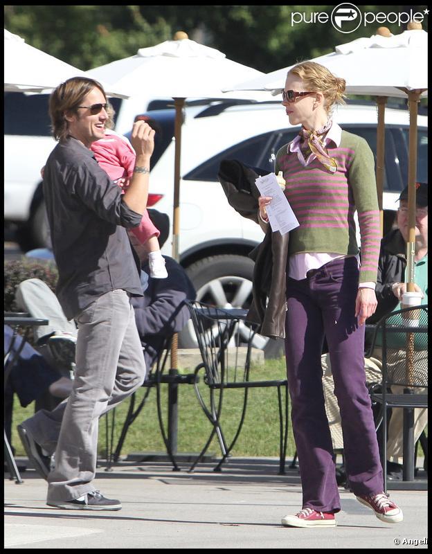Nicole Kidman et son époux ont accompagné leur adorable fille à une leçon d'éveil musical à Nashville le 26/10/09