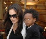 Angelina Jolie, Zahara et Maddox