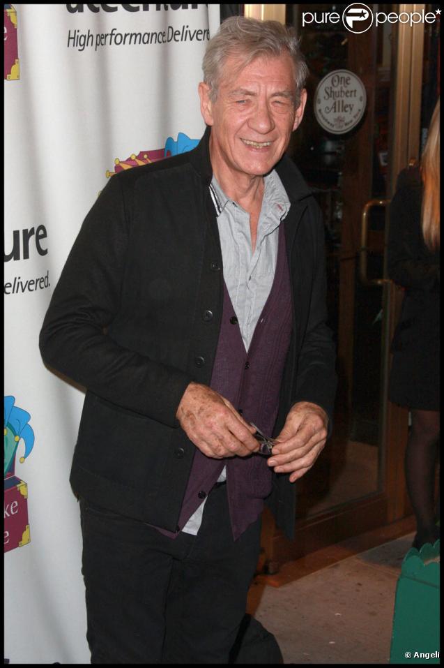 Ian McKellen lors de la soirée de gala pour le 10e anniversaire de l'association Only Make Believe à New York le 2 novembre 2009