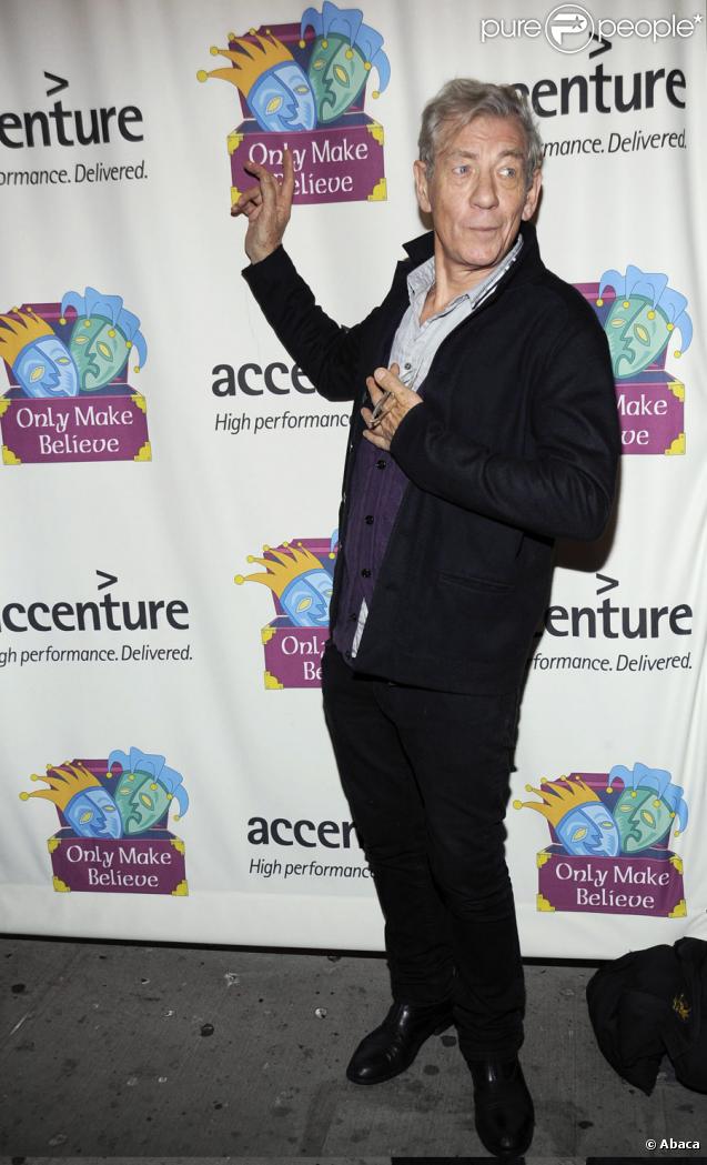 Ian McKellen lors de la soirée de gala pour le 10e anniversaire de l'association Only Make Believe à New York le 2 novembre 2009