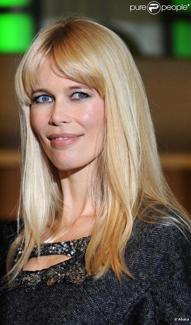 Claudia Schiffer et Alberta Ferretti à Londres pour le lancement du parfum d'Alberta Ferretti le 4/11/09