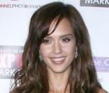 Jessica Alba lors de la soirée en l'honneur du photographe Mark Liddell à Los Angeles le 9/11/09