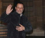 Jean Reno à l'Elysée où Dany Boon reçoit l'insigne de chevalier de la Légion d'honneur, le 10 novembre 2009.