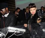 Fergie en grande forme au VIP Room le 10/11/09 