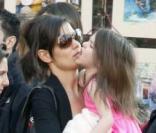 Katie Holmes et sa fille Suri à Boston le 7 novembre 2009