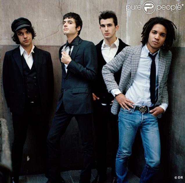 Le nouvel album des BB Brunes,  Nico Teen Love , dans les bacs le 16 novembre 2009.