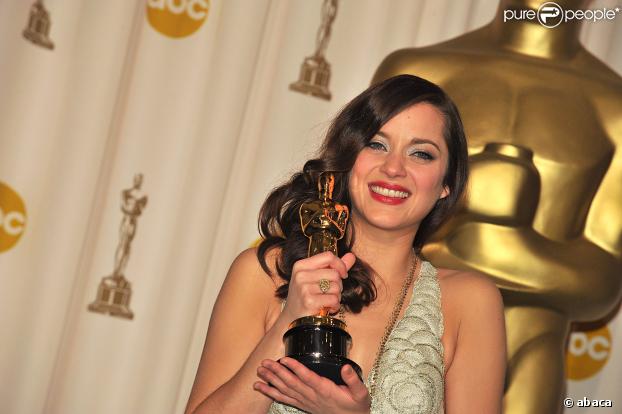 Marion Cotillard remporte l' Oscar de la Meilleure actrice pour 'La Môme' !