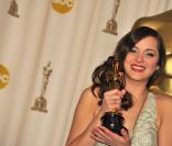 Marion Cotillard remporte l' Oscar de la Meilleure actrice pour 'La Môme' !